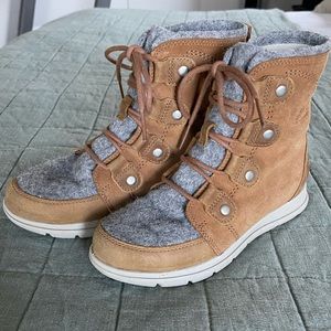 Sorel Explorer Joan Waterproof Camel Brown Size W6